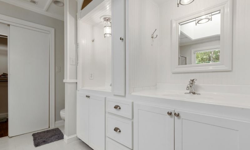 Quel plafonnier pour salle de bain ? 3 Design sans titre 2025 10 26T134912.454