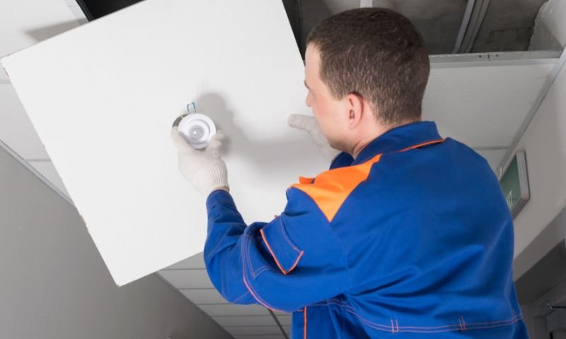 Sans percer fixer un plafonnier au plafond avec boîtier dcl ? 2 Design sans titre 2025 10 26T144025.419