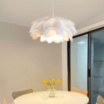 Suspension design élégante en forme de pétales de fleurs – Image 3