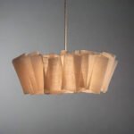 Suspension élégante avec manchon en tissu