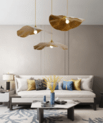 Suspension luxueuse avec feuilles de lotus dorées – Image 6