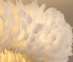 Suspension circulaire avec plumes blanches – Image 8