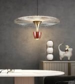 Suspension en acrylique – Image 3