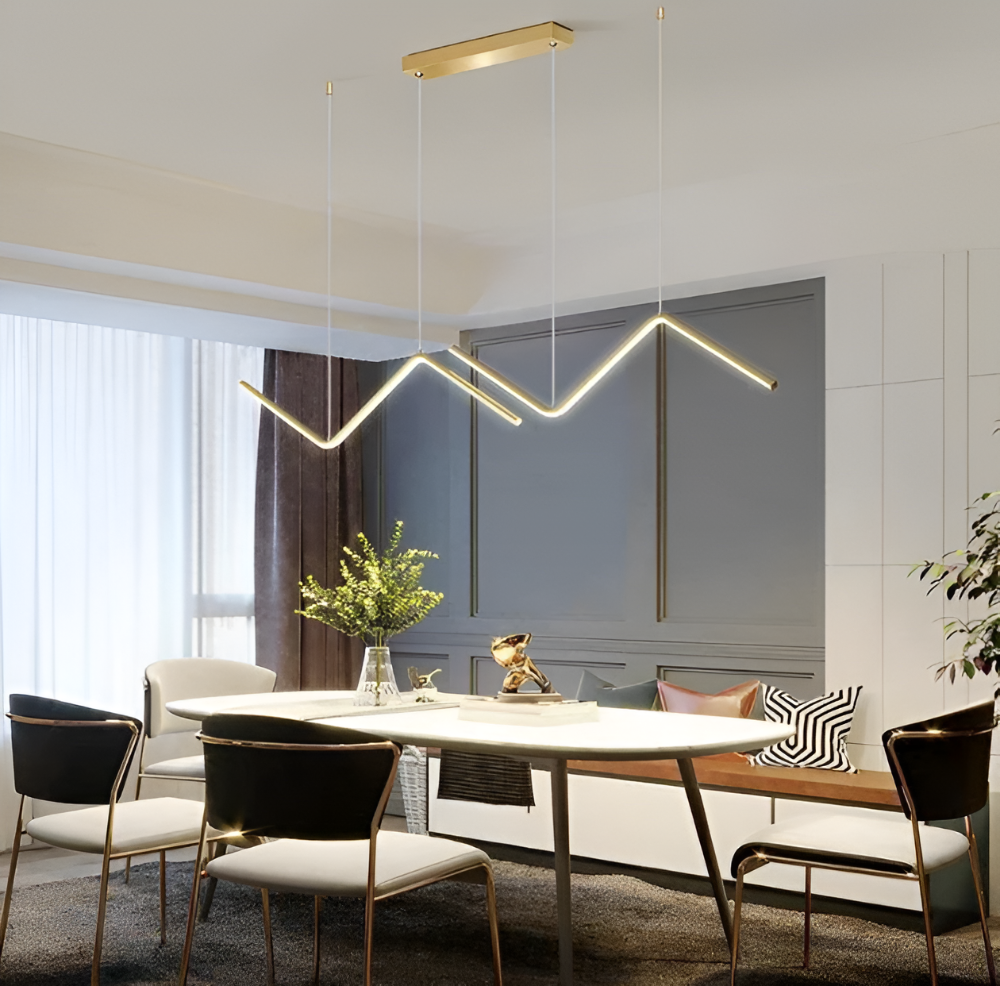 OpulentLuxurzi4 Suspension LED triangulaire luxueuse – Image 1