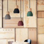 Suspension avec touches de bois – Image 6